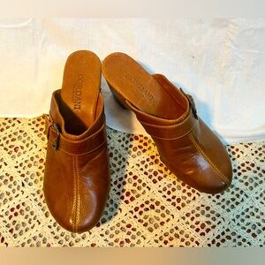 Sz 41 - Anthropologie Cordani clogs
